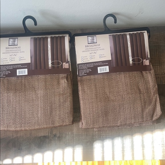 Brown Window Panel - Picture 2 of 3